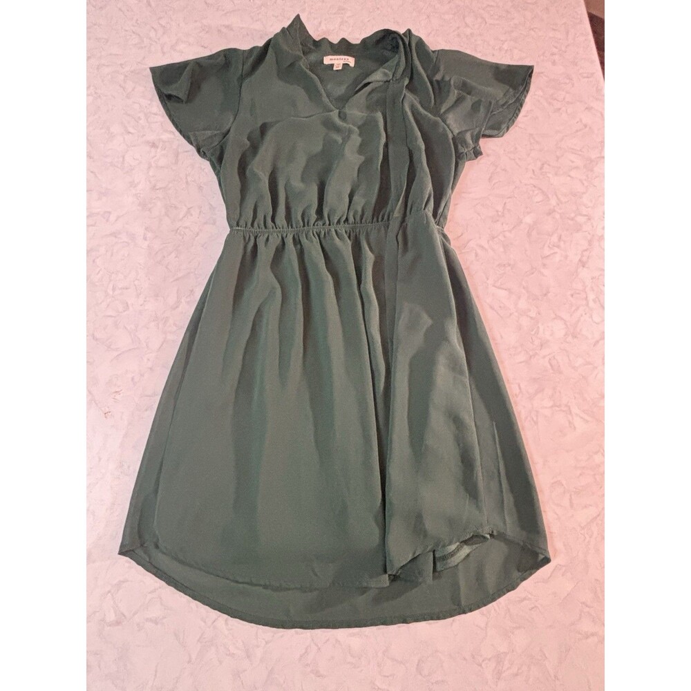 Monteau Los Angeles Womens Medium Green Flutter Sleeve V-Neck Dress